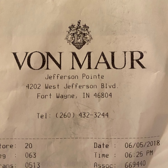 GLAMOUR! Iconic silver glitter Dolores pumps from Kate Spade. Best shoe EVER - Picture 11 of 13